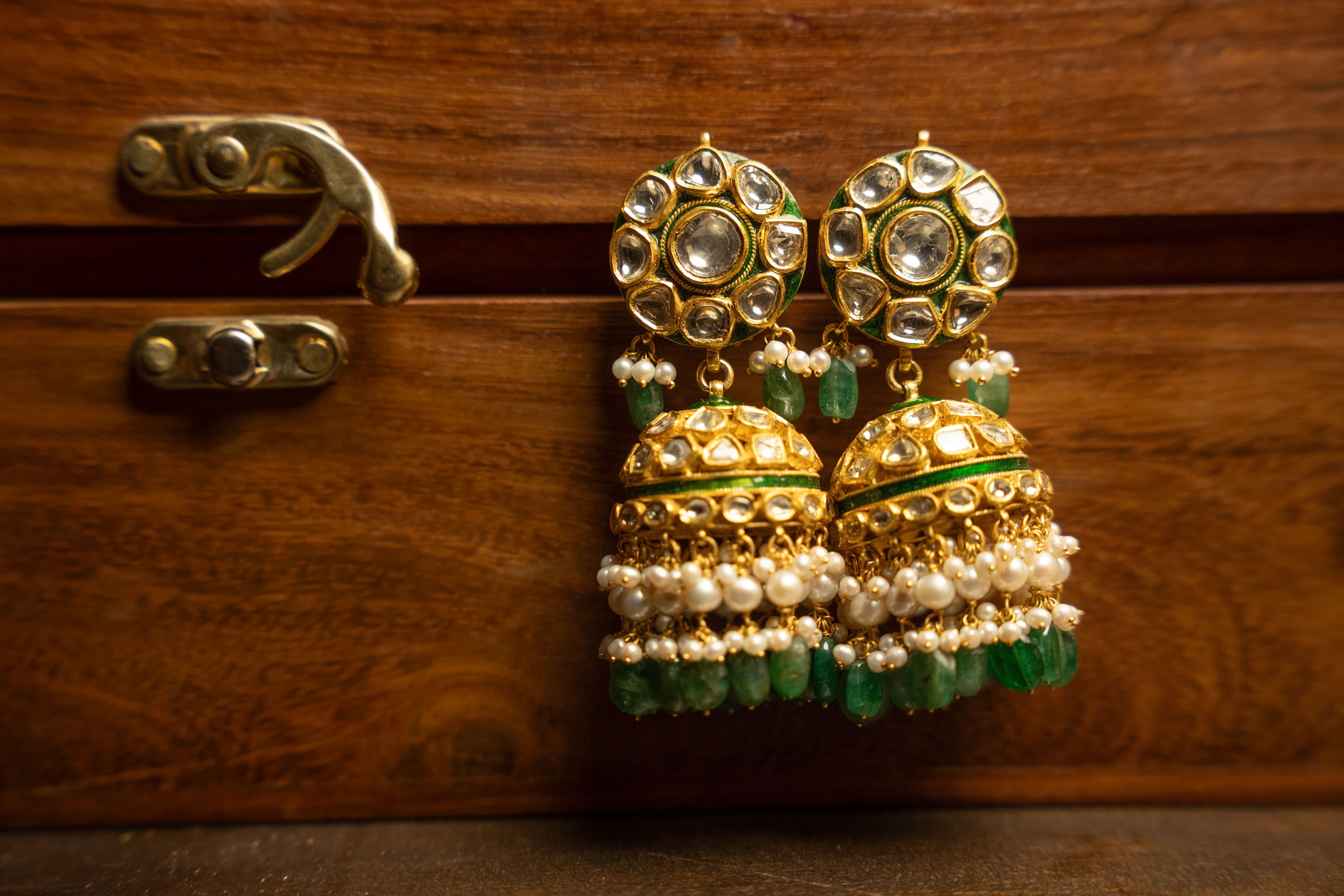Choosing the Right Gold Purity: 22KT, 24KT, and Everything Between